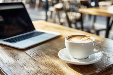 【薬剤師が解説】コーヒーの種類と飲み方—エスプレッソ・ドリップ・コールドブリューの違いと健康メリット